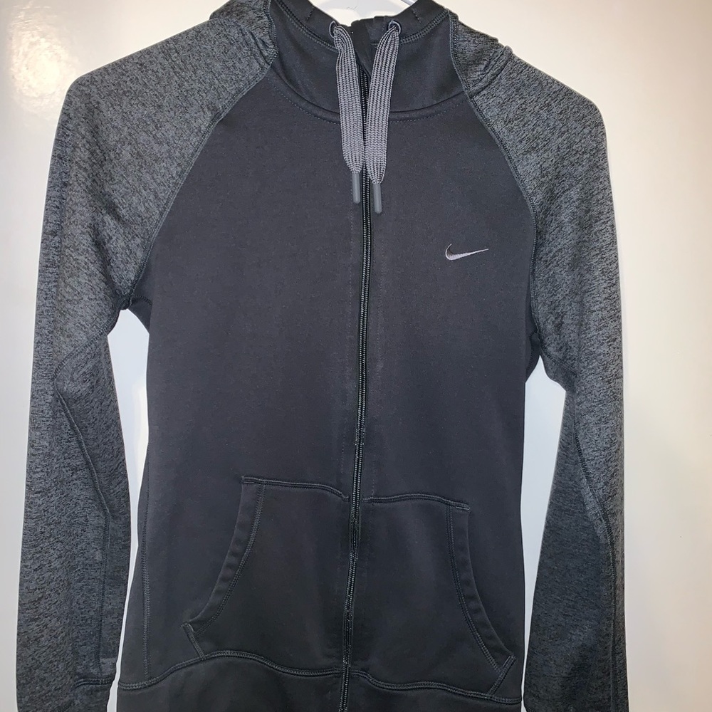 NIKE ThermaFit Full Zip-Up Hoodie